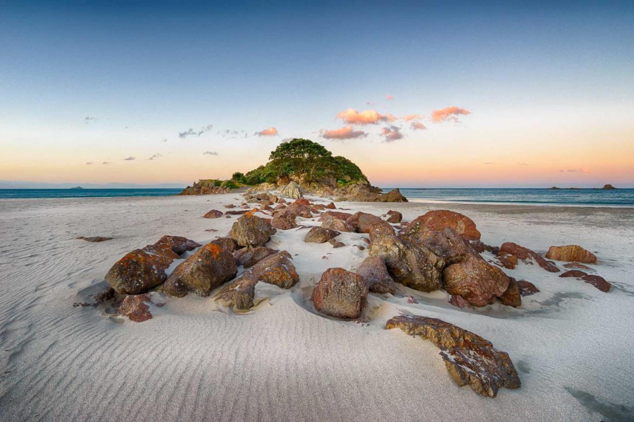 Private Papamoa Beach Paradise Exterior foto